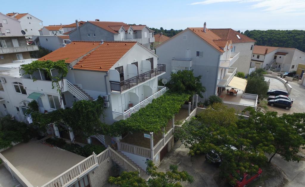 Ivanovic Guest house 3*