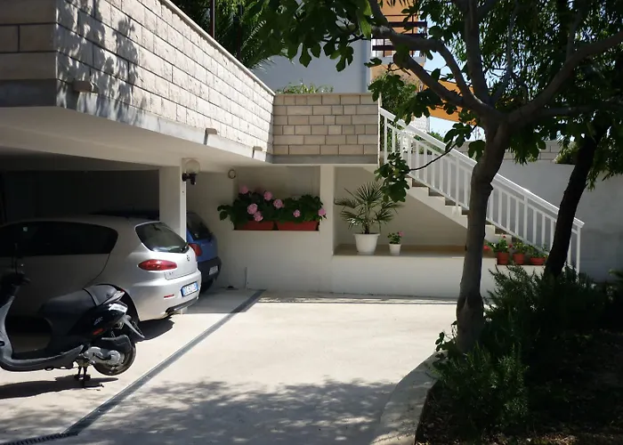 Apartments Ivanovic